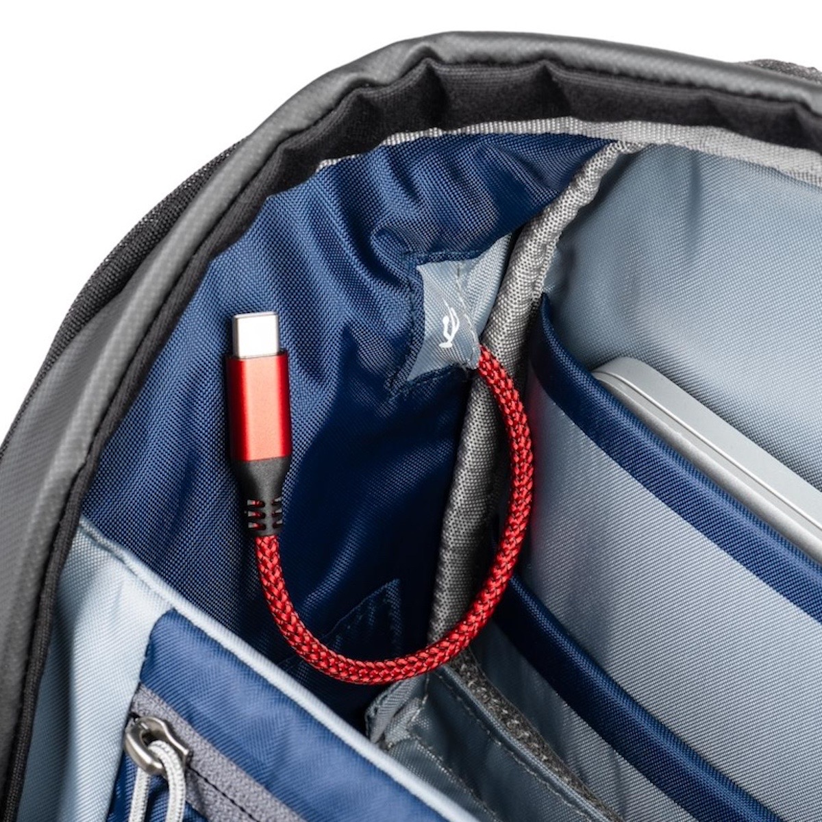 Thinktank SpeedTop 20 Backpack