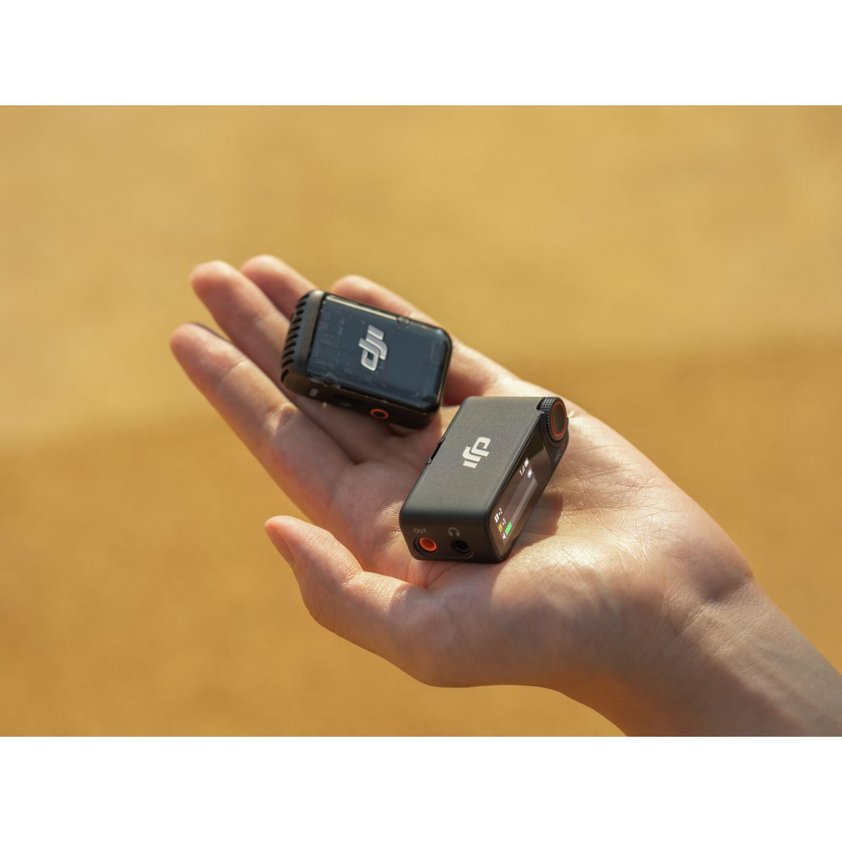 DJI Mic 2 (TX + RX + Ladeschale)