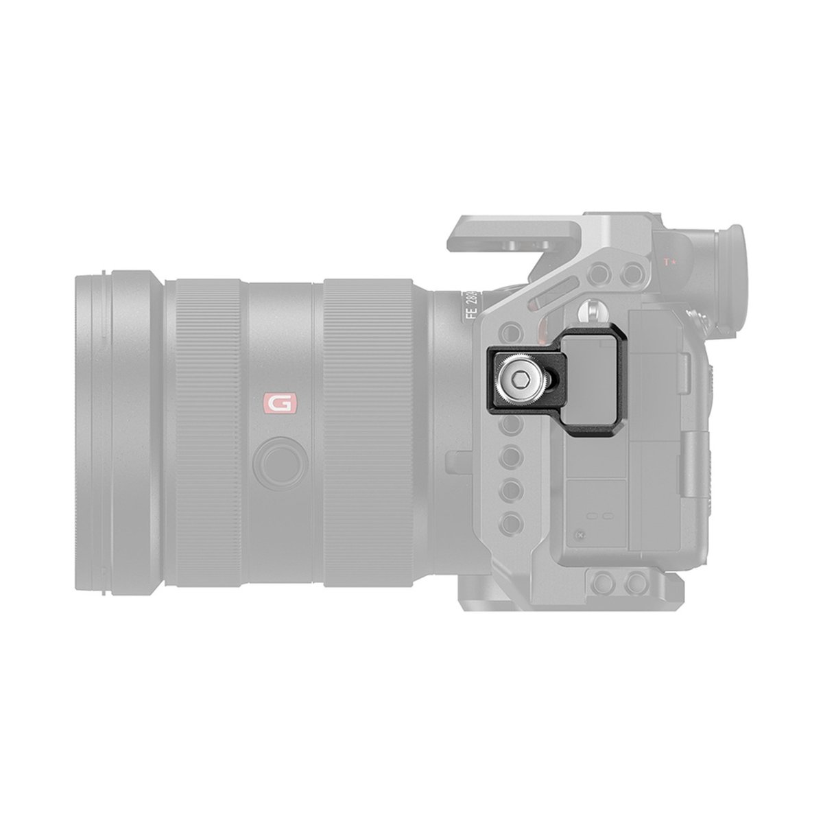 SmallRig 3000 HDMI Kabelklemme für Sony Alpha 7S III Cage - Anwendungsbeispiel: Seitliche Montageplatte am Kameragehäuse befestigt.