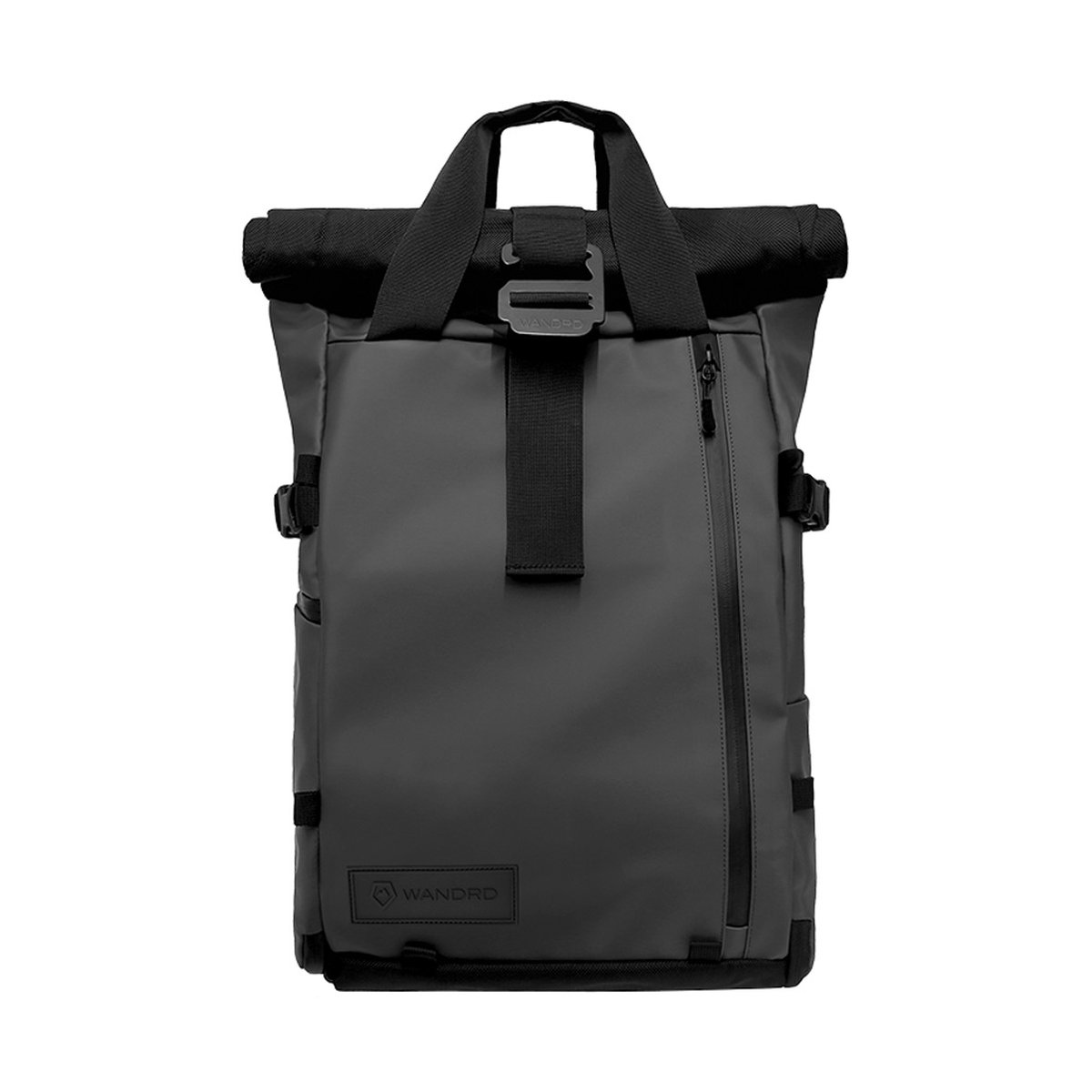 WANDRD PRVKE 41-Liter Black V3 - Frontansicht des {image_position}. Bildes: Dunkelgrauer WANDRD Roll-Top-Rucksack mit seitlichem Reißverschluss und Schnalle.