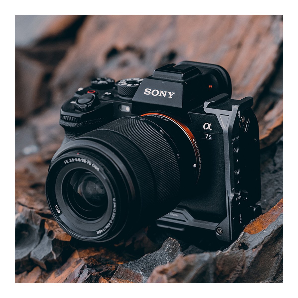 Falcam F22 & F38 Quick Release L Bracket (for A7M4/A7S3) 2976