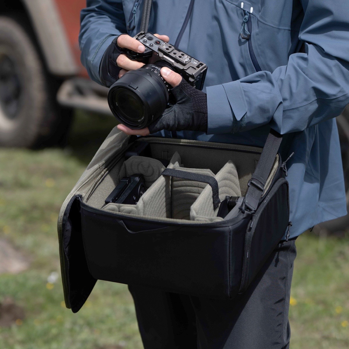 PGYTech OnePro Flex Rucksack 30L (Space Black) + Kameraeinsatz M