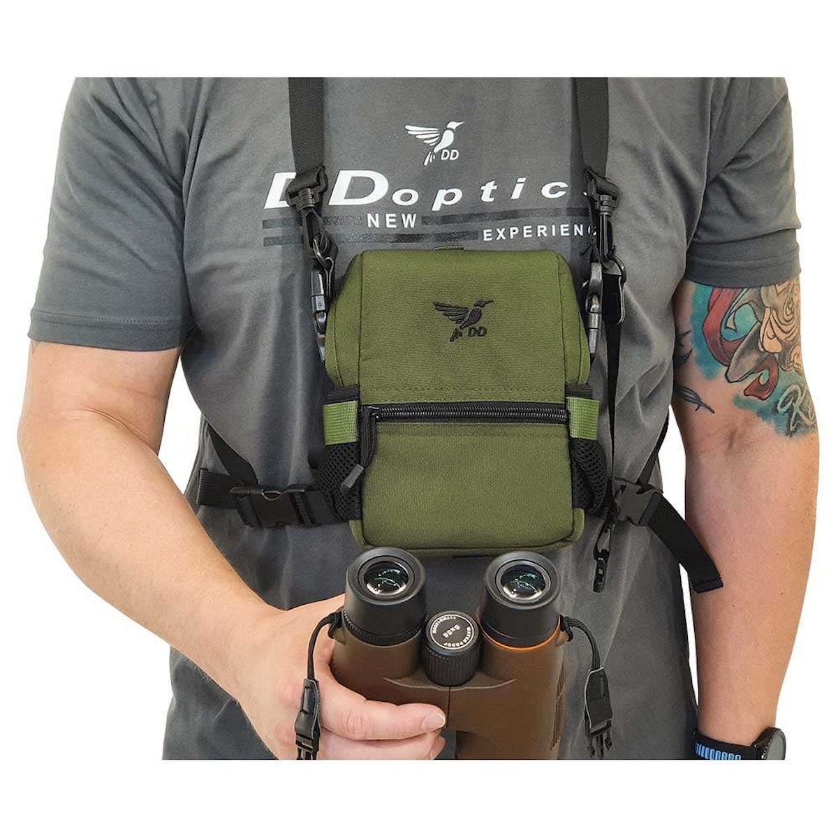 DDoptics Fernglastasche Harness grün Anwnendungsbeispiel