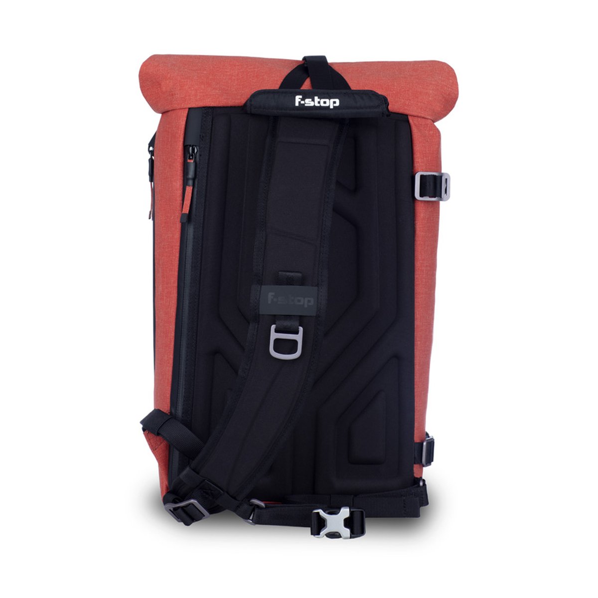 F-Stop DYOTA 11 Rooibos Tea (gebranntes orange) - Rückansicht des orangefarbenen Rucksacks mit schwarzen Schultergurten und Rückenpolsterung
