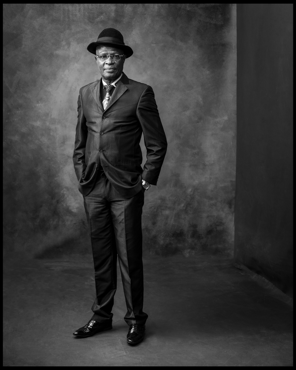 Gravity Backdrop L + Low Gravity Backdrop L + Low