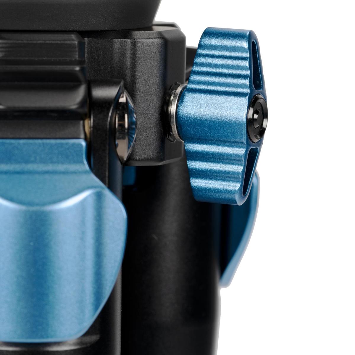 SIRUI ST-125 Superb Travel Dreibeinstativ Carbon 158 cm mit Videokopf VA-5 - wasserdicht ST-Serie