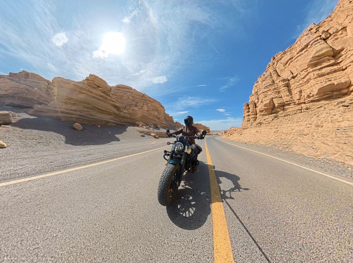 DJI Osmo 360 II Limitless Riding Combo
