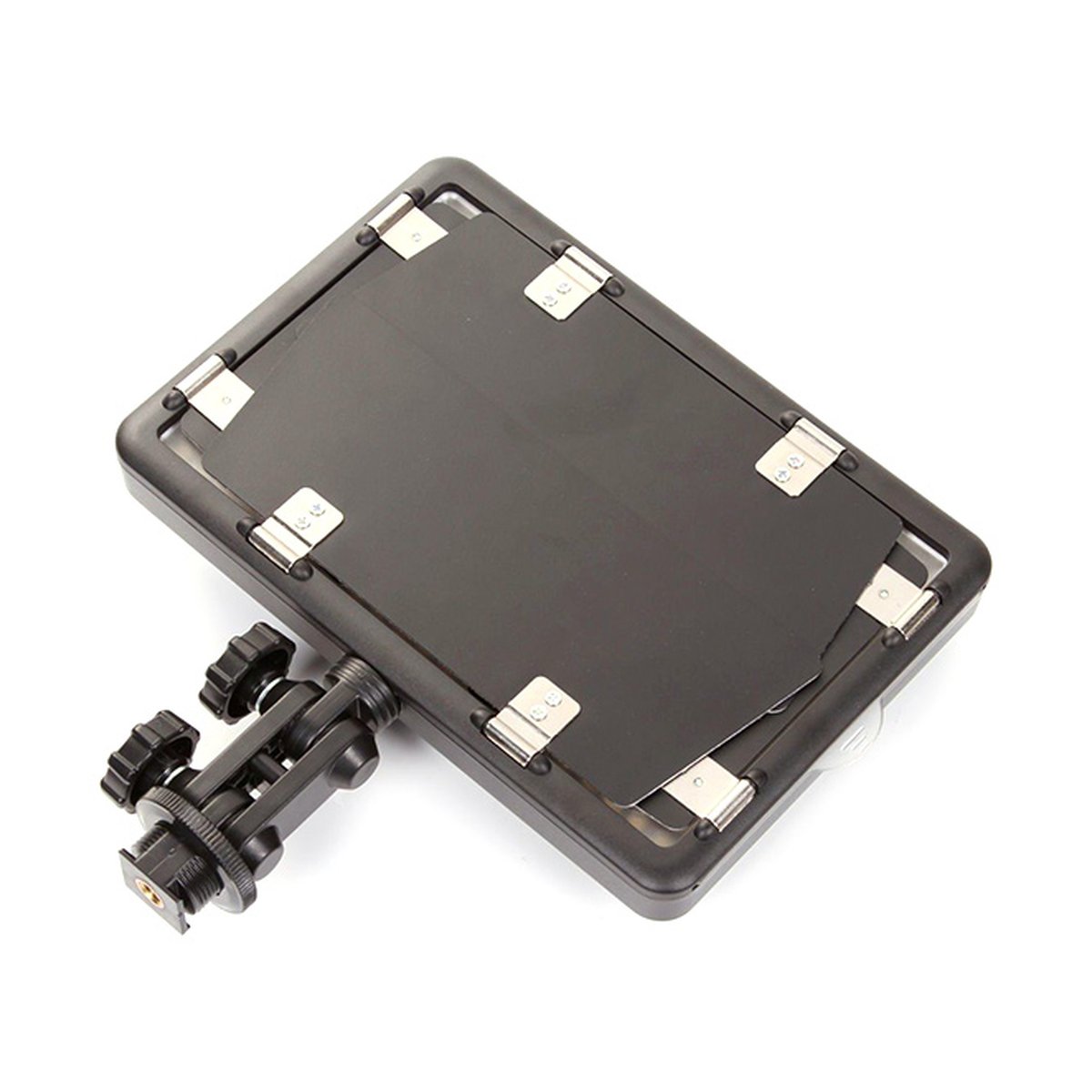 Godox Led 308W II - Rückansicht eines rechteckigen LED-Lichtpanels mit Batteriefach-Klappe und Befestigungshalterung.