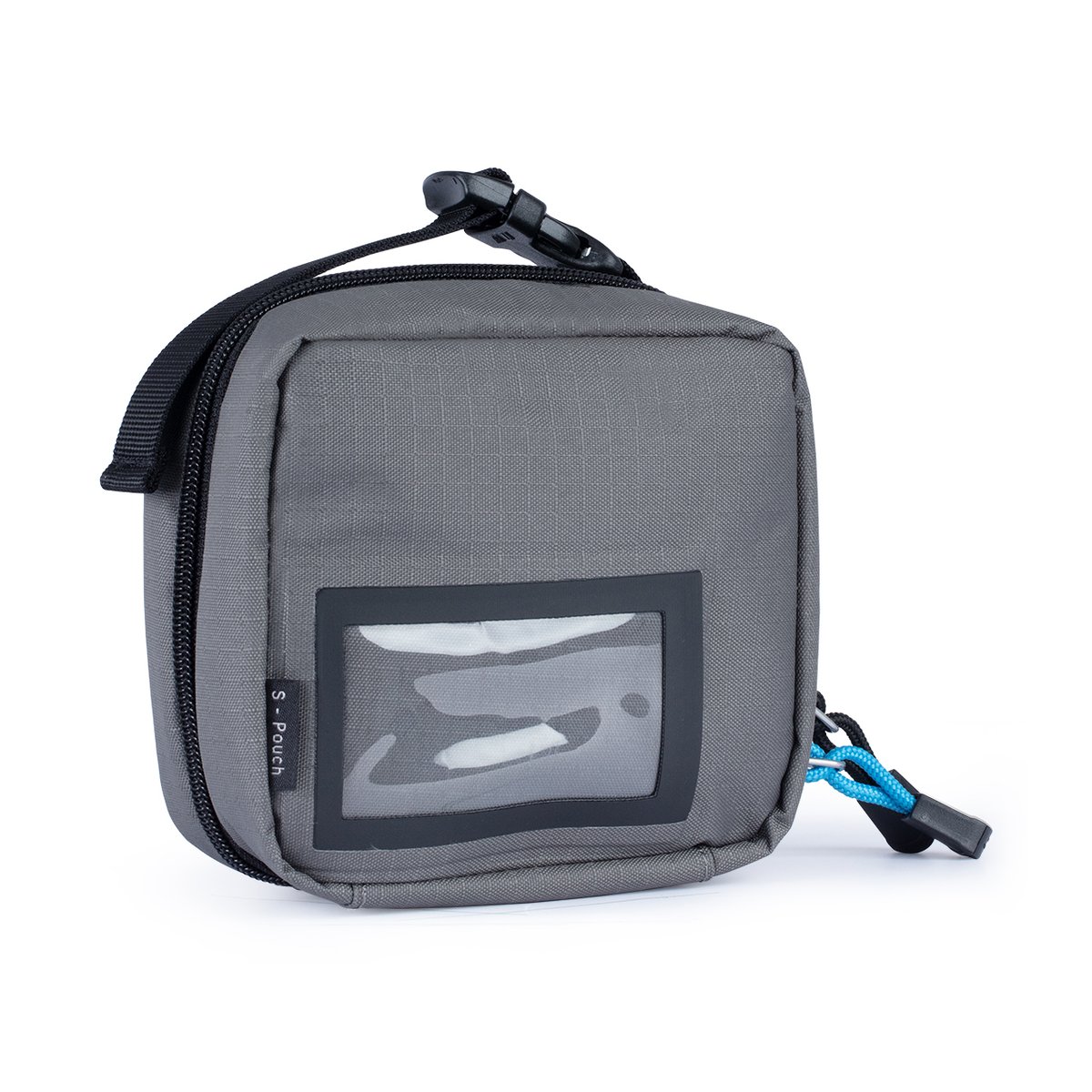F-Stop Accessory Pouch Small Gargoyle (Grau) Schwarzer Reissverschluss - Schräge Frontansicht der grauen S-Pouch mit transparentem Fenster und blauer Kordel.