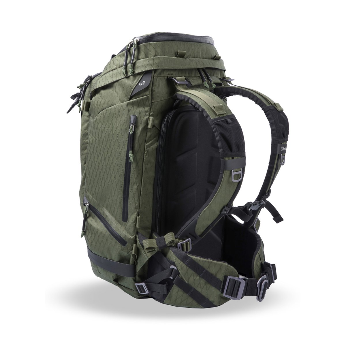 F-Stop DuraDiamond Tilopa - Zypresse - Rückansicht des grünen Wanderrucksacks mit gepolstertem Tragesystem. F-Stop DuraDiamond Tilopa - Zypresse - Rückansicht des grünen Wanderrucksacks mit gepolstertem Tragesystem.