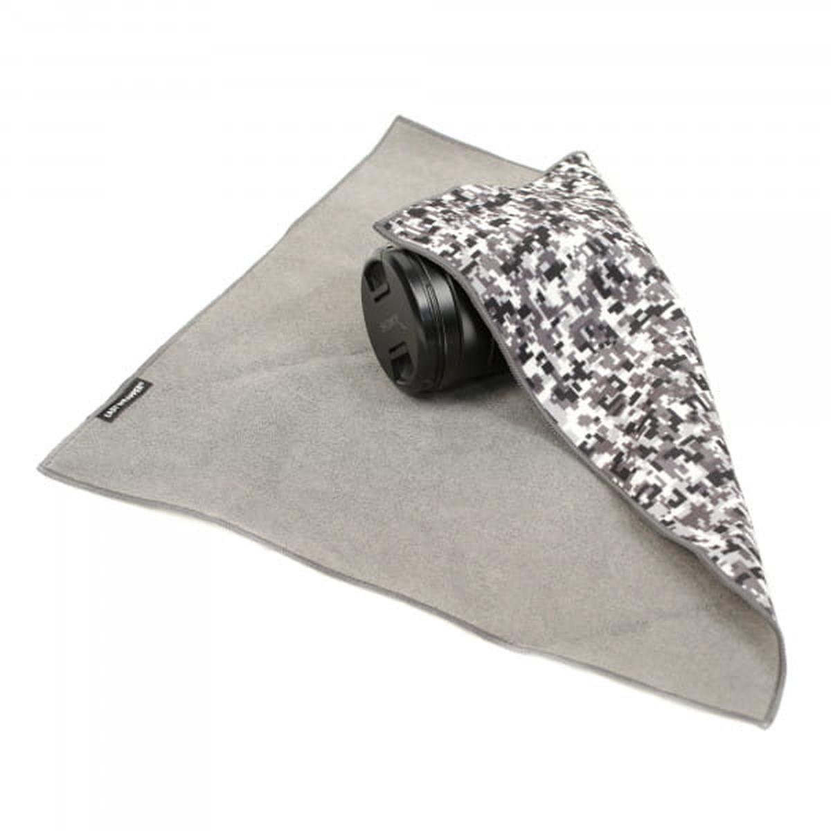 Easy Wrapper selbsthaftendes Einschlagtuch Schwarz / Weiß Camouflage Gr. M 35 x 35 cm