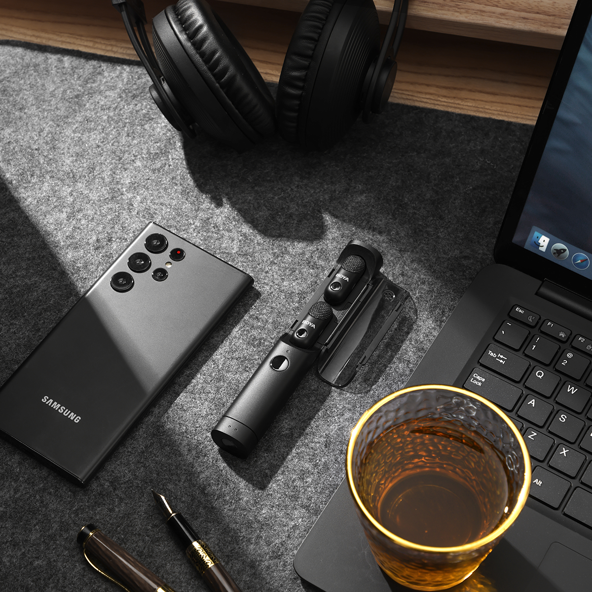 Boya Magic 05 KI-gesteuertes Mini-Funkmikrofon 2 TX + RX + Ladekoffer