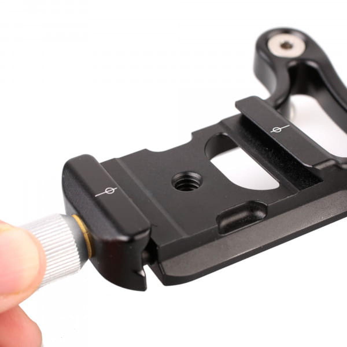 SpiderPro Clamp v2 Klemmplatte für Arca-Profile am Spider Holster