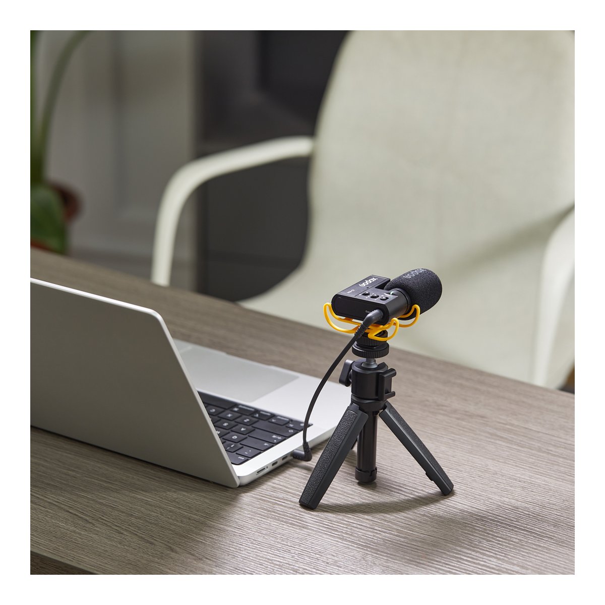 Godox IVM-S2 Compact Shotgun Microphone