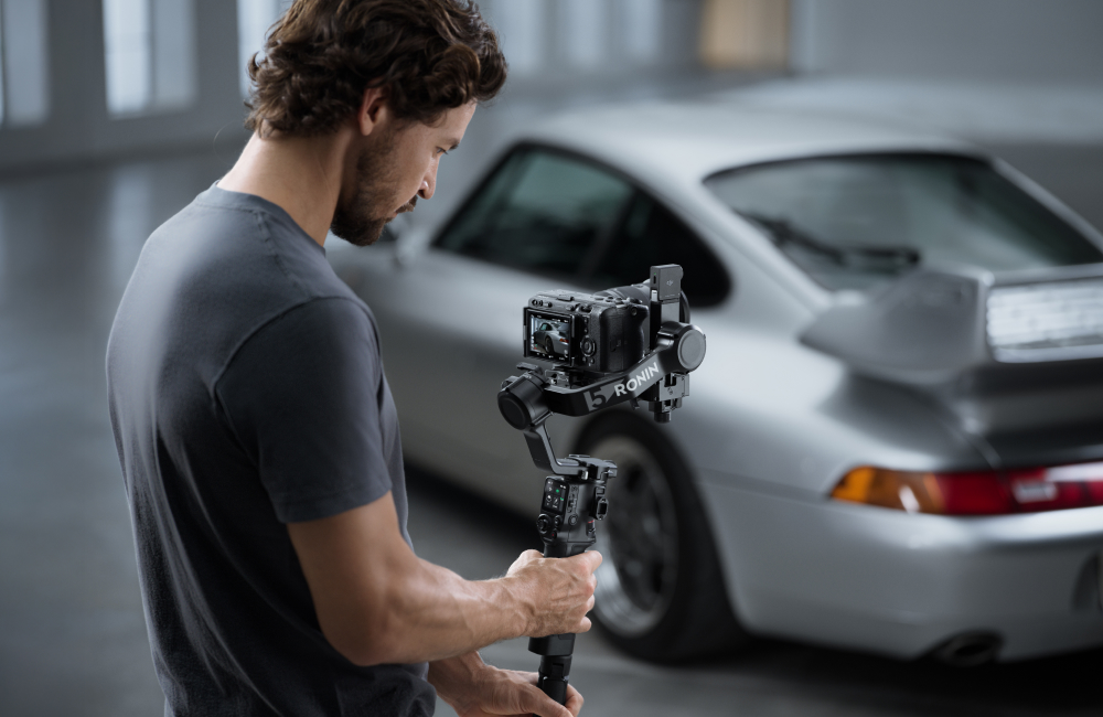 Content Creation DJI RS 5 Gimbal