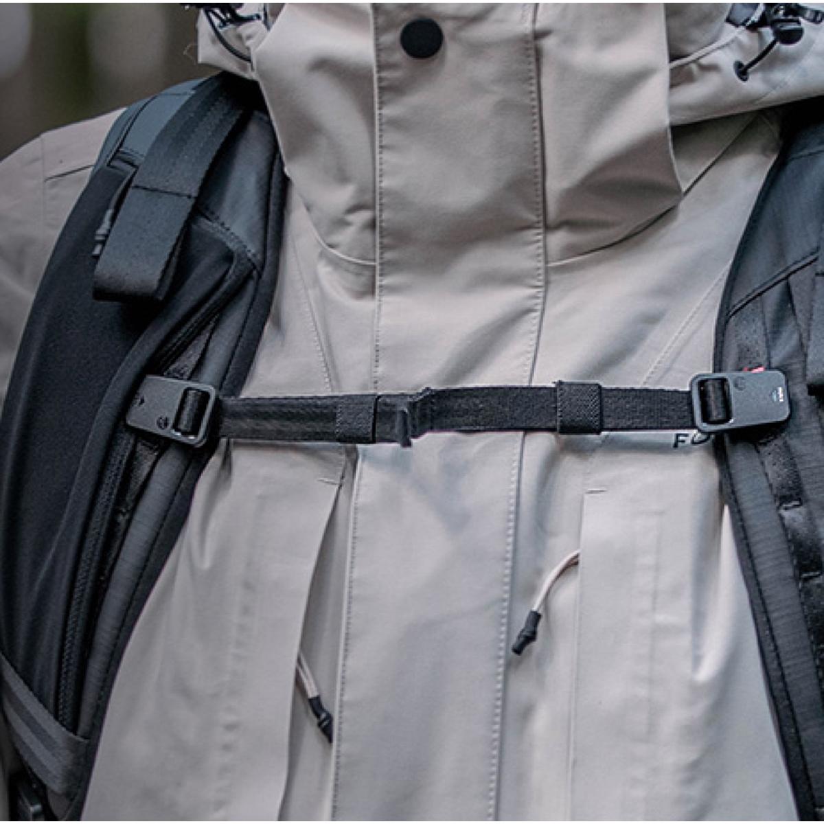pgytech_onemo_2_backpack_25l_space_black_050253971015