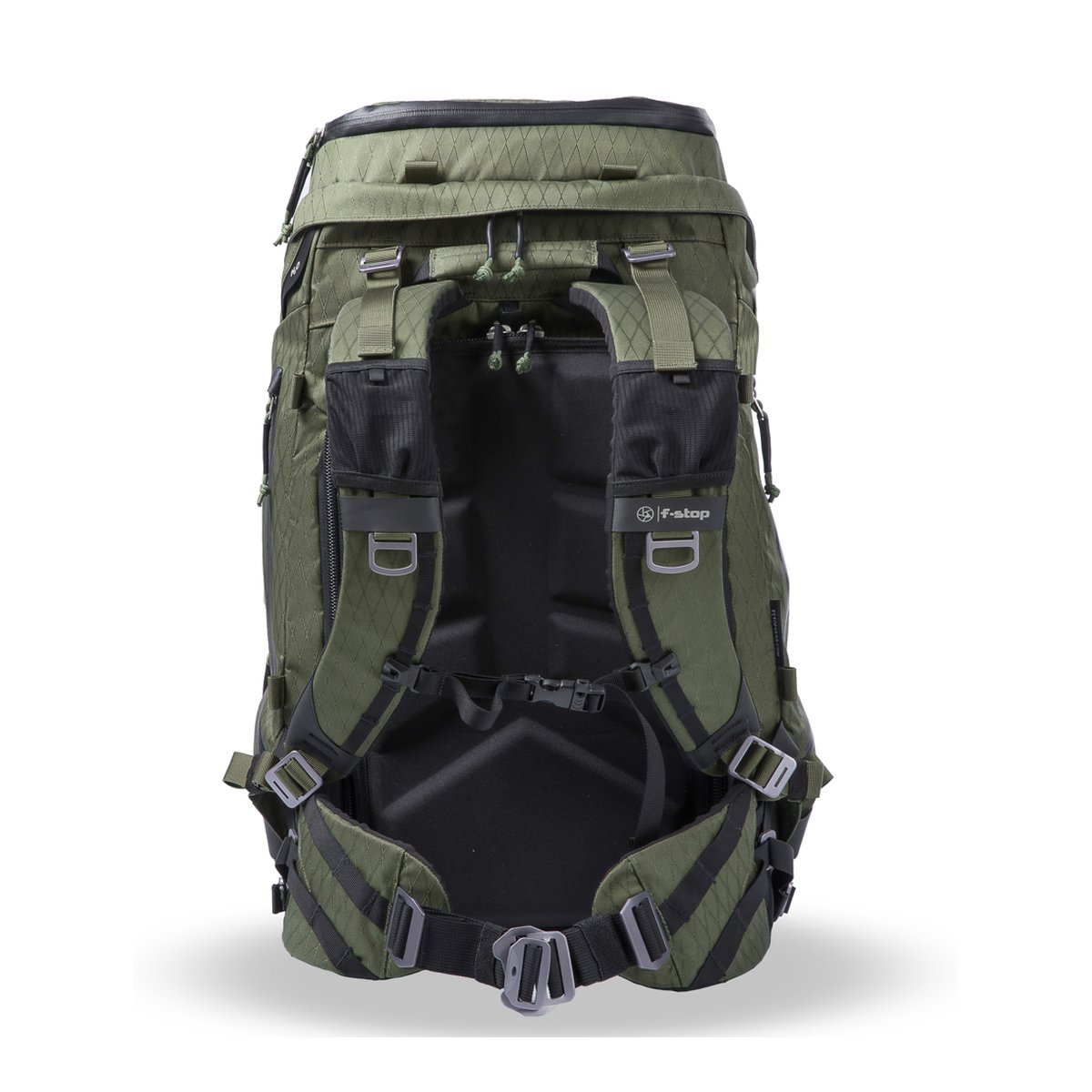 F-Stop DuraDiamond Tilopa - Zypresse - Rückansicht des grünen f-stop Rucksacks mit Schultergurten und Hüftgurt F-Stop DuraDiamond Tilopa - Zypresse - Rückansicht des grünen f-stop Rucksacks mit Schultergurten und Hüftgurt