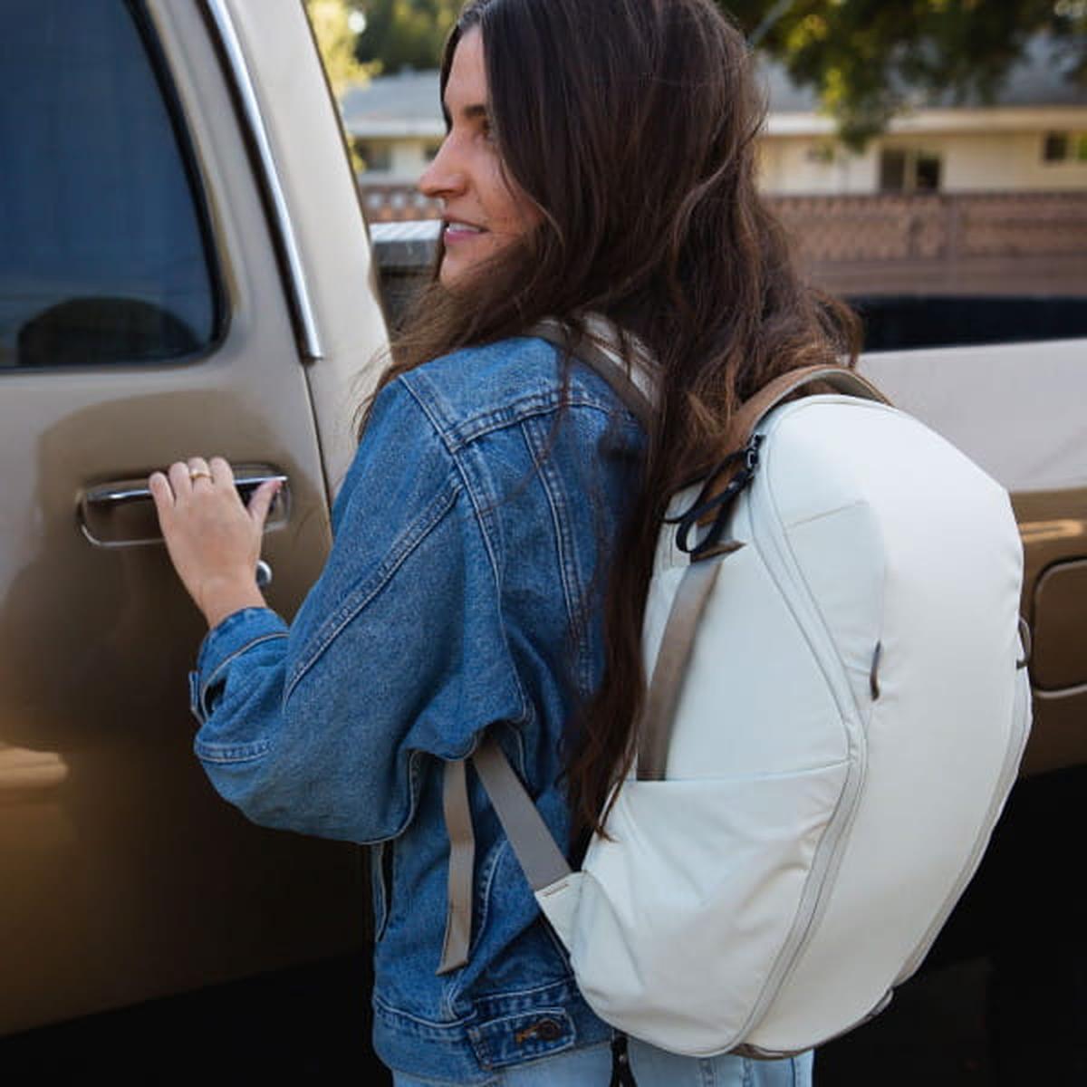 Peak Design Everyday Backpack V2 Zip Foto-Rucksack 15 Liter - Bone (Beige)