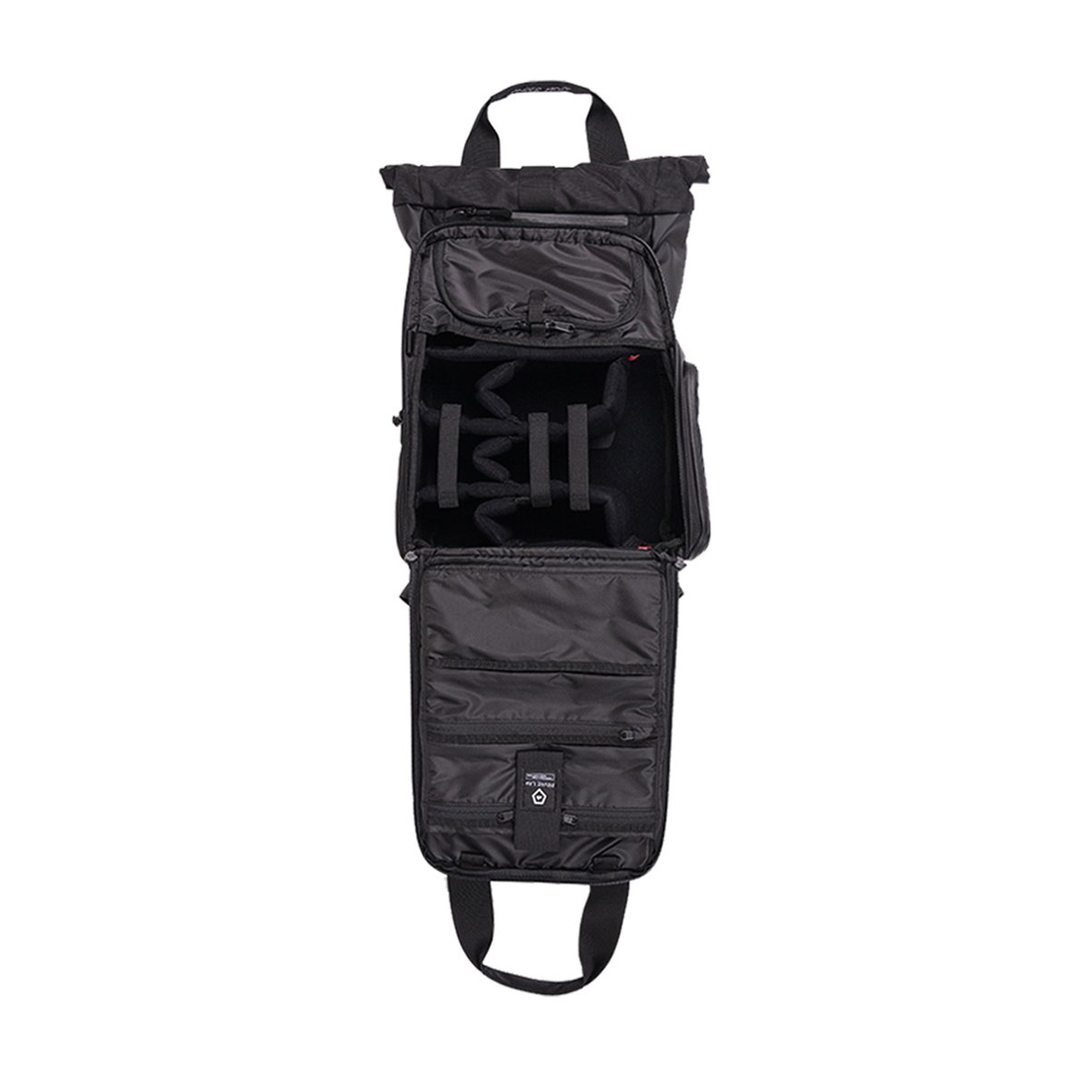 WANDRD PRVKE Lite 11-Liter Black - Offene Ansicht: Kamerarucksack mit Innenfächern und variablen Trennwänden
