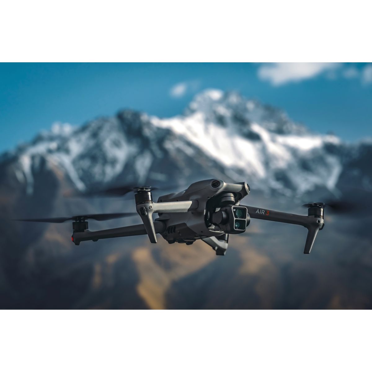 DJI Air 3 Fly More Combo (DJI RC-N2)