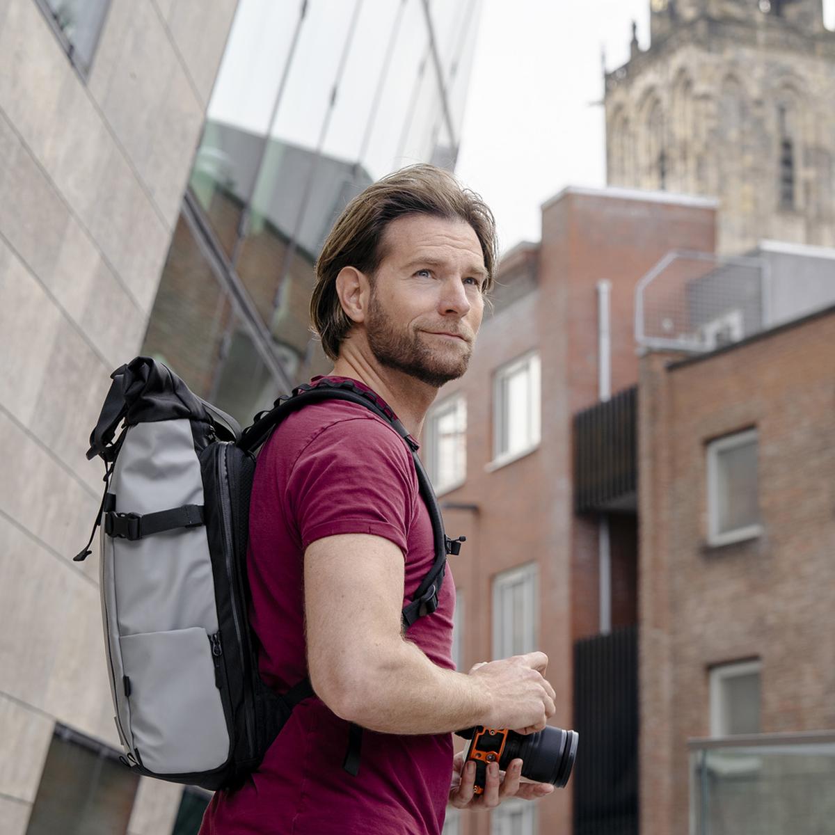 WANDRD PRVKE 31-Liter DisNet Grey Photo Bundle
