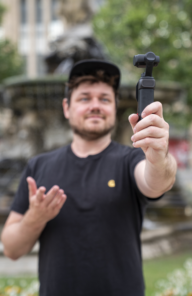 Insta360 Luna Ultra Videokamera