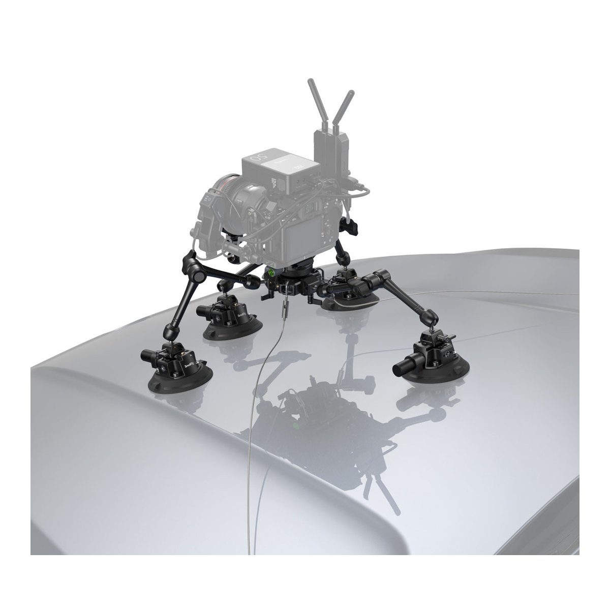 SmallRig 3565B SC-15K 4-Arm Saugnapf-Kamerahalterung Kit - Anwendungsbeispiel: Kamera-Saugnapfhalterung auf dem Autodach