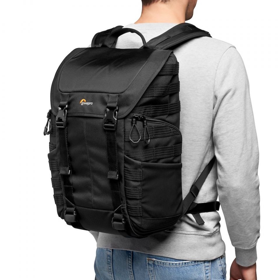 Lowepro ProTactic BP 300 AW II Schwarz