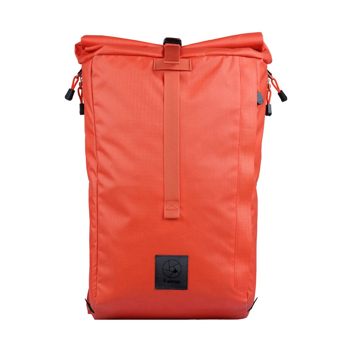 F-Stop Dalston Nasturtium (Orange) - Frontansicht des orangefarbenen f-stop Roll-Top Rucksacks
