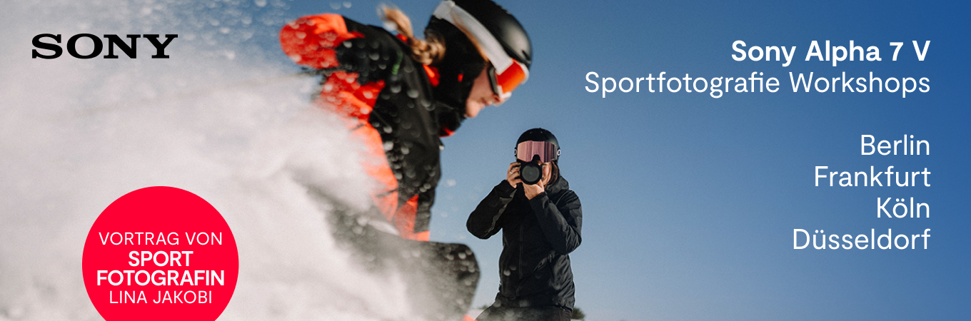 Sportfotografin bei der Arbeit mit Sony Alpha 7 V