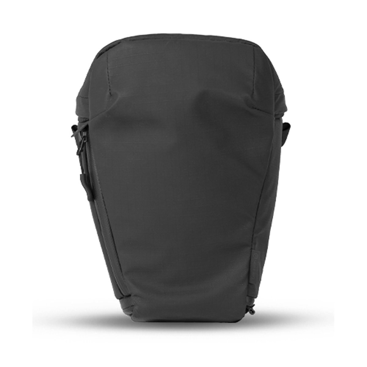 WANDRD Route Chest Pack - Frontansicht schwarze Tasche