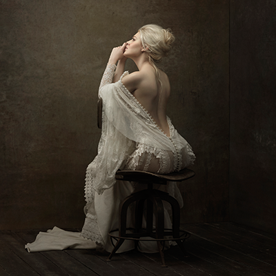 Gravity Backdrop L+ Strong