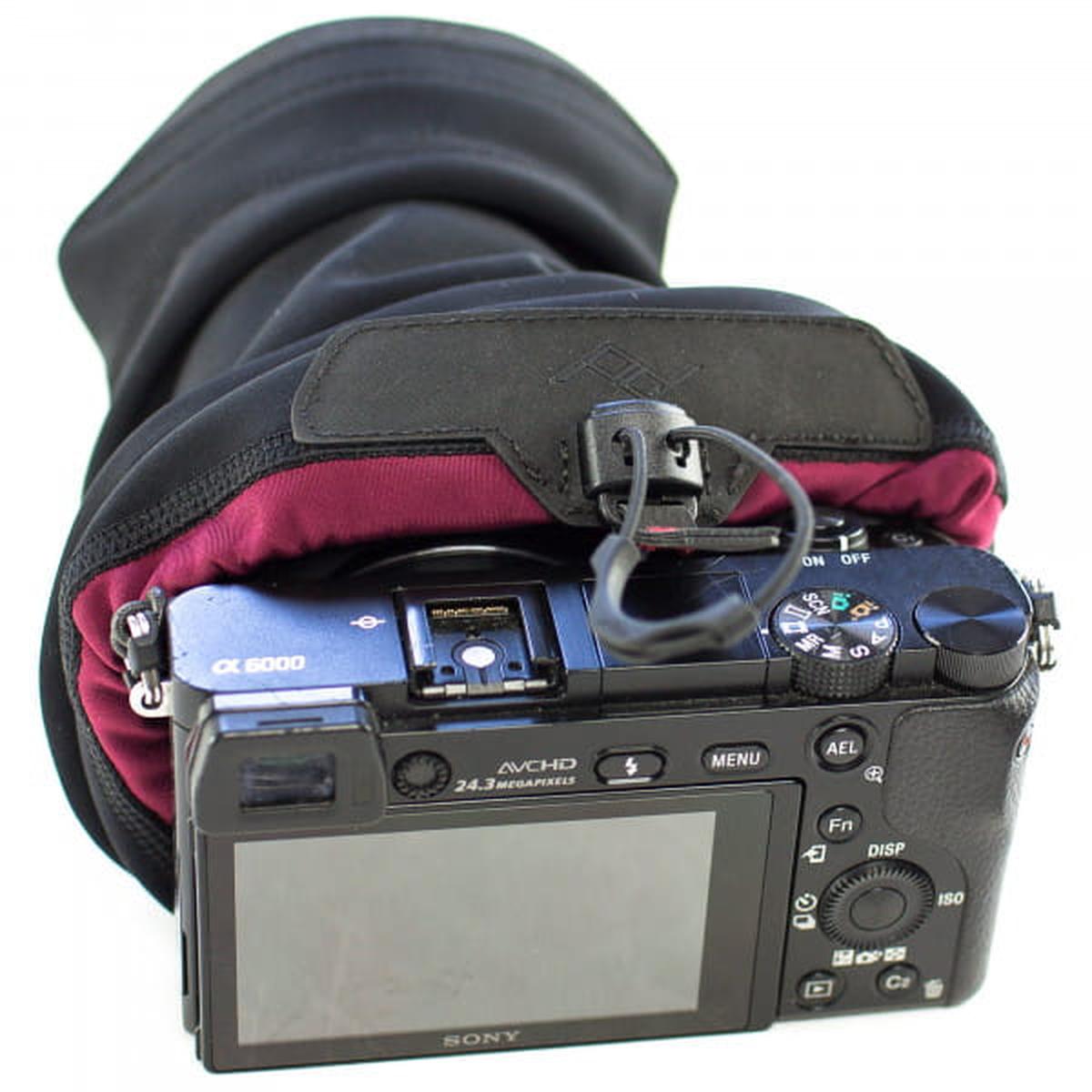 Peak Design Shell Large (L) Wetterfeste Schutzhülle für große Profi-DSLRs oder Kameras mit Batteriegriff