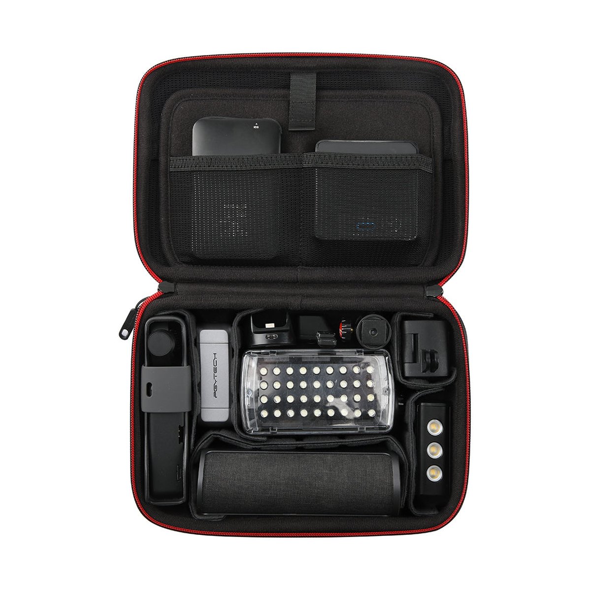 PGYTECH Osmo Pocket Carrying Case - Lieferumfang im geöffneten Hartschalenkoffer: LED-Licht, Handgriff, Powerbank und weiteres Kamerazubehör.