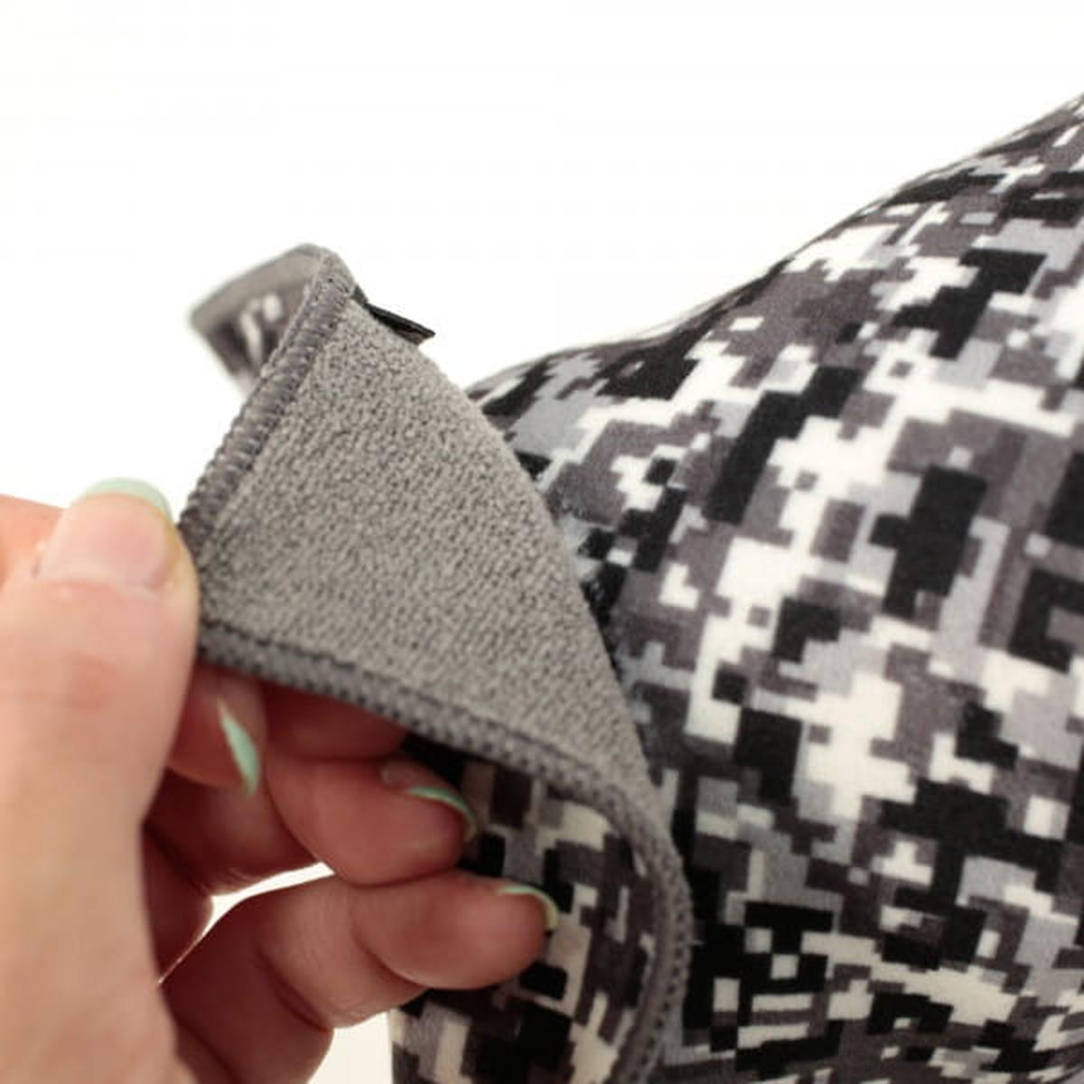 Easy Wrapper selbsthaftendes Einschlagtuch Schwarz / Weiß Camouflage Gr. M 35 x 35 cm