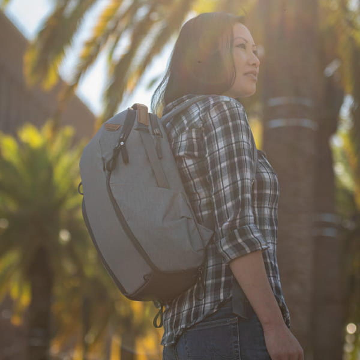 Peak Design Everyday Backpack V2 Zip Foto-Rucksack 15 Liter - Ash (Hellgrau)