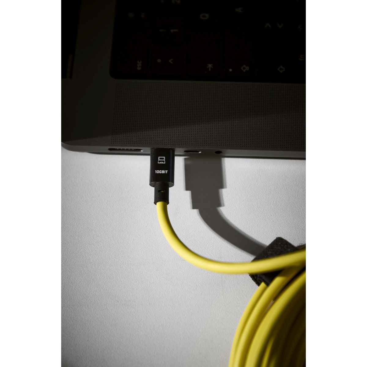 CobraTether USB-C zu USB-C (90°) 10 Gbit/s 10m  Gelb