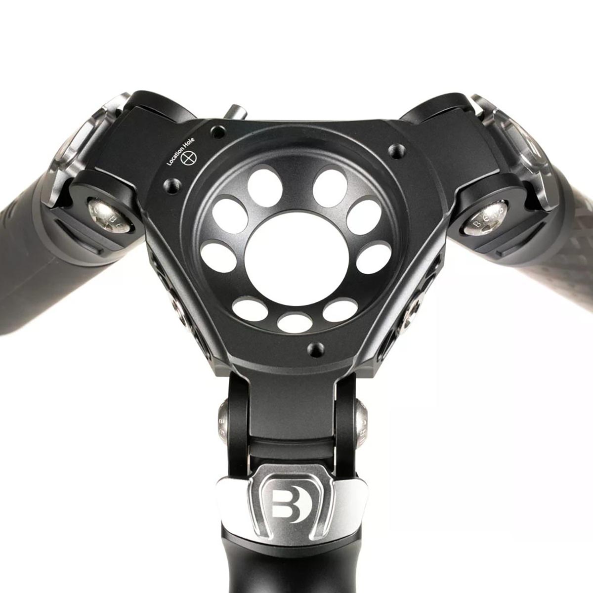 Benro Mammoth Carbon-Stativ TMTH34C 4 Segmente 152cm Nahaufnahme Nivellierschale