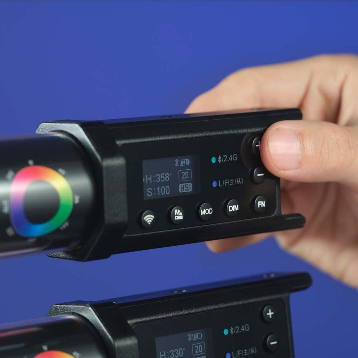 Godox TL120 RGB-Röhrenlicht-Set mit vier Lichtern