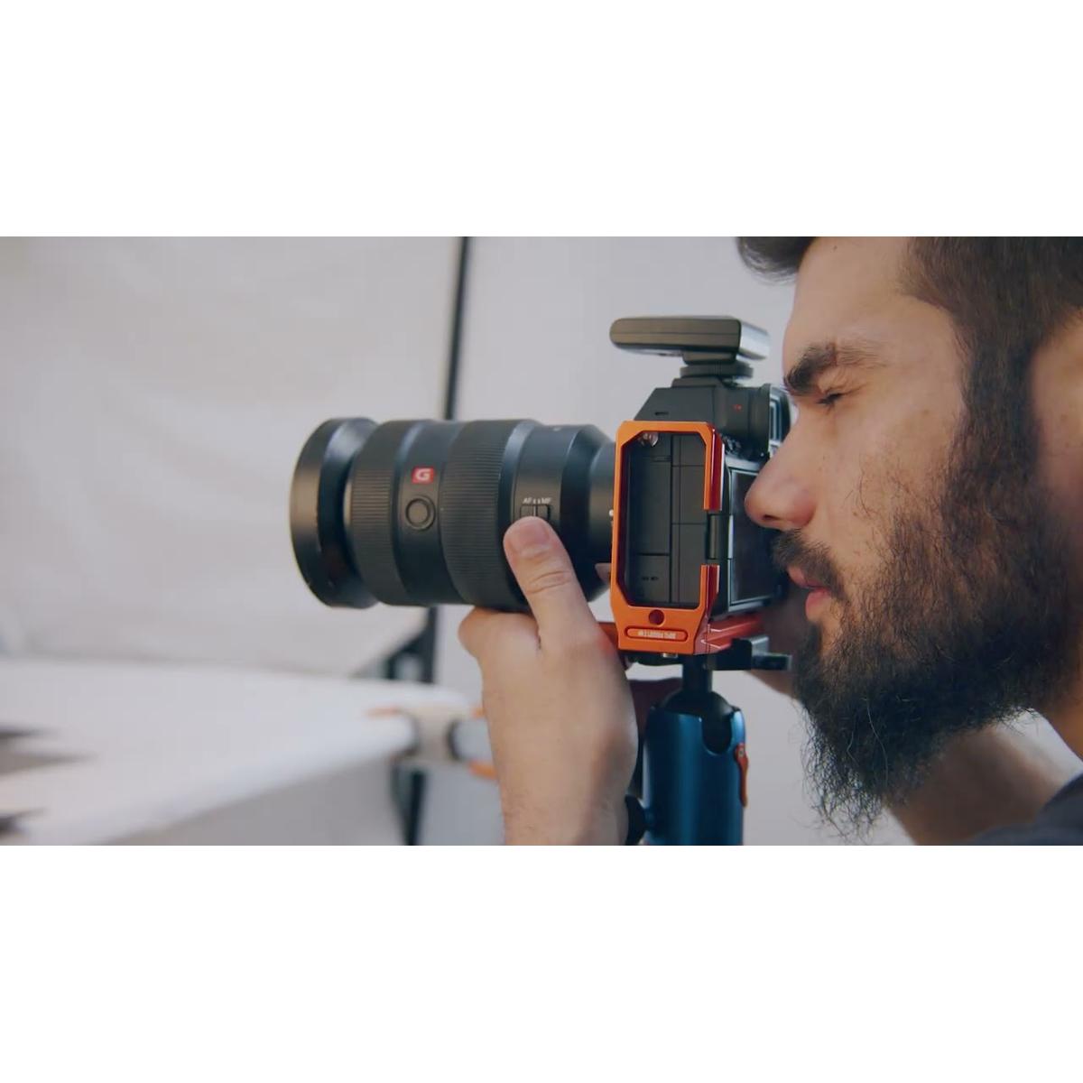 3_legged_thing_alfie-b_105mm_arca_l_bracket_darkenss_blk_for_sony_a7_iv__others_050353970578 3_legged_thing_alfie-b_105mm_arca_l_bracket_darkenss_blk_for_sony_a7_iv__others_050353970578