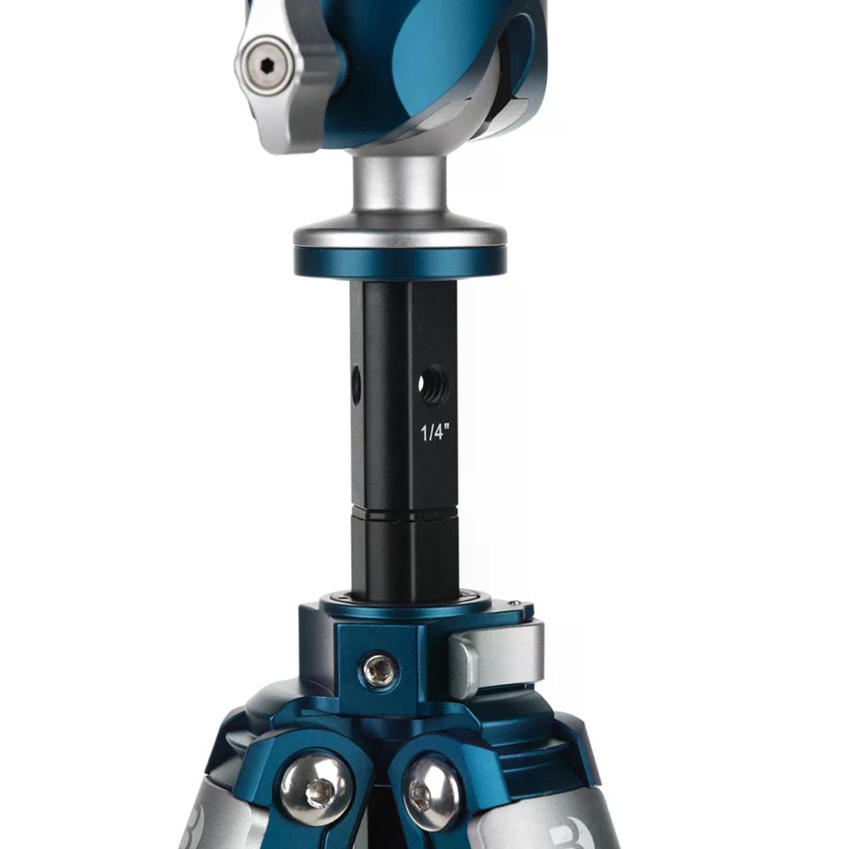 Benro Cyanbird Carbon-Stativ mit FS30-Kopf komplett Detailansicht Mittelsäule mit Gewinden