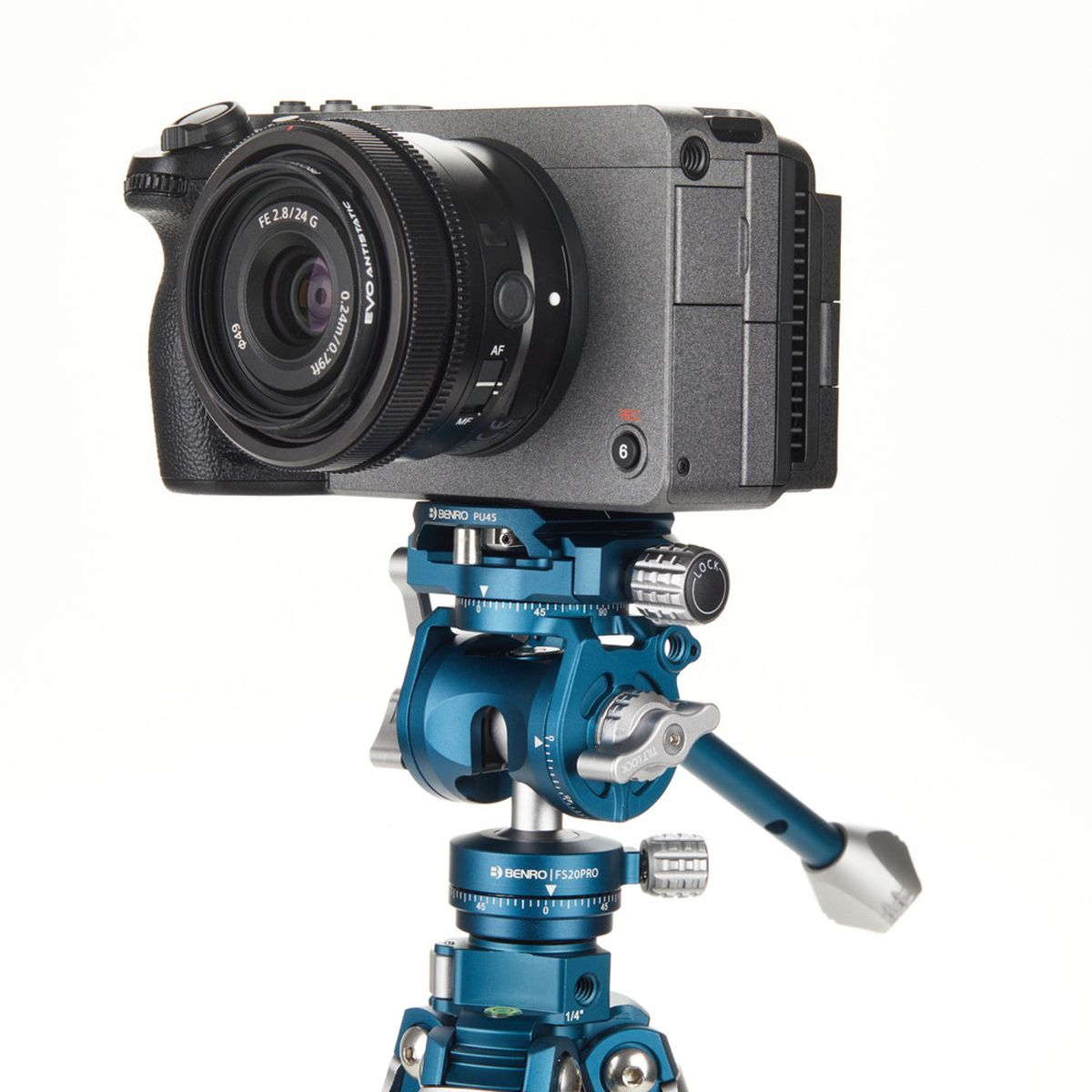Benro Cyanbird Aluminium Stativ mit FS20PRO Kopf Gesamtansicht Ansicht Anwendungsbeispiel