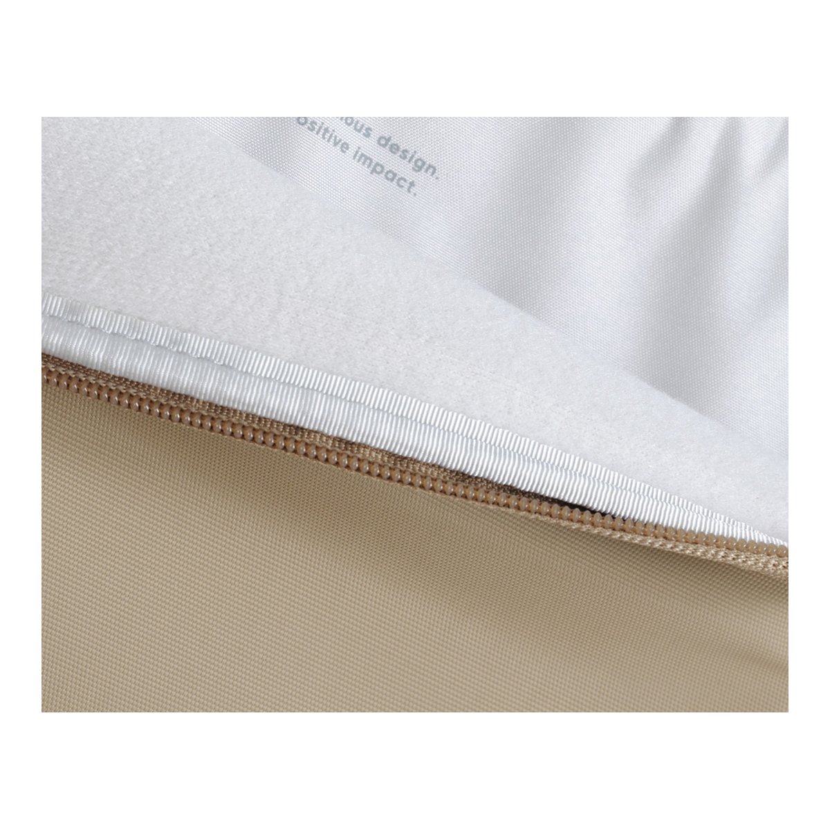 Urth Naos 15/16" Laptoptasche (Beige) - Reißverschluss und weiches Innenfutter