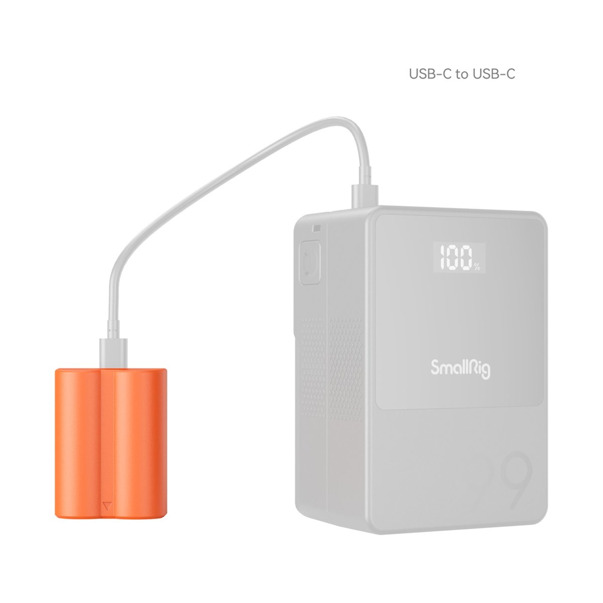 SmallRig 4970 NP-W235 USB-C Rechargeable Camera Battery (Orange) - Anwendungsbeispiel: Oranger Akku lädt an grauer SmallRig Powerbank via USB-C Kabel.