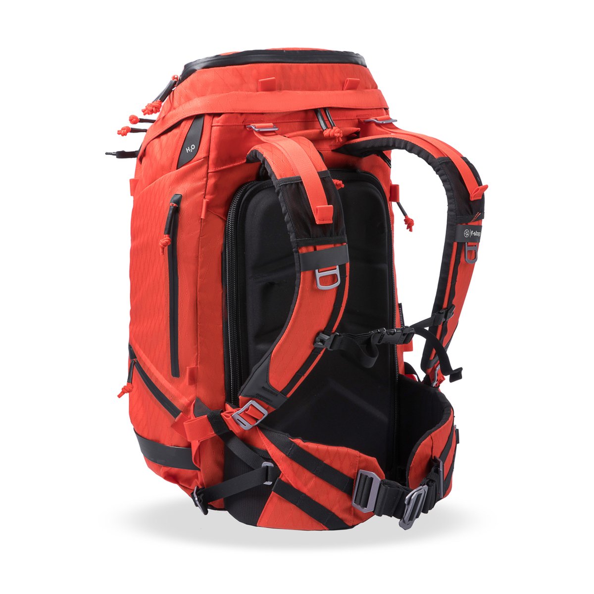 F-Stop DuraDiamond Tilopa - Magma - Rückansicht roter Wanderrucksack mit gepolstertem Rückensystem und Trägern F-Stop DuraDiamond Tilopa - Magma - Rückansicht roter Wanderrucksack mit gepolstertem Rückensystem und Trägern