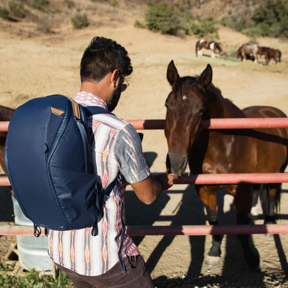 Peak Design Everyday Backpack V2 Zip Foto-Rucksack 20 Liter - Midnight (Blau)