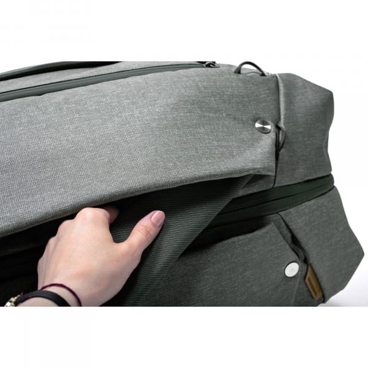 Peak Design Travel Duffelpack Bag 65L Reisetasche mit Rucksackgurten - Sage (Salbeigrün)