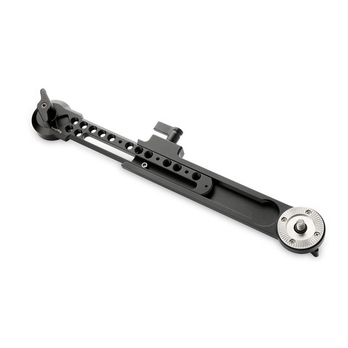 SmallRig 1870 Erweiterungsarm mit Arri-Rosette, für Handgriffe 168-260 mm - Diagonale Ansicht der schwarzen, verstellbaren SmallRig Zubehörschiene mit Montagepunkten.