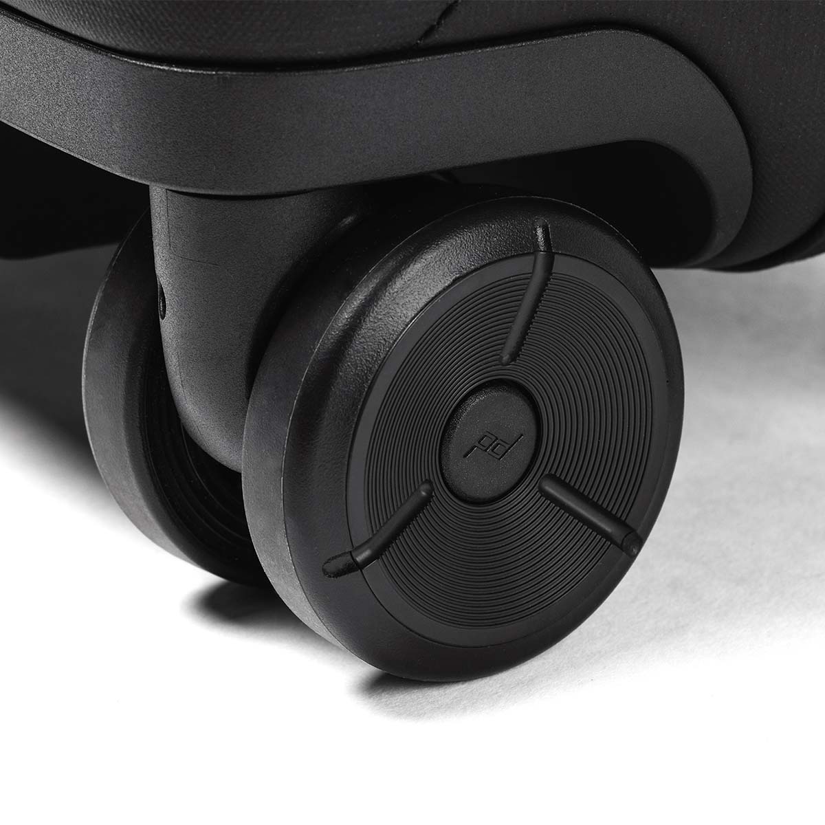 Peak Design Roller Pro Rollkoffer Schwarz