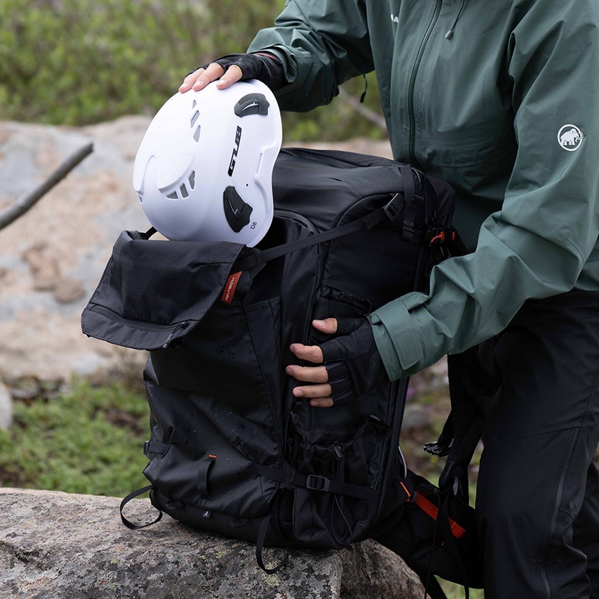 PGYTech OnePro Focux Rucksack 35L (Space Black)